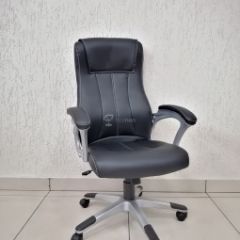 Кресло Barneo K-148 для руководителя (черная экокожа) в Губахе - gubaha.mebel24.online | фото