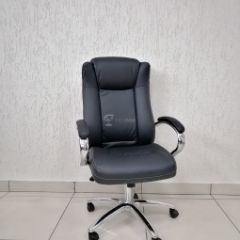 Кресло Barneo K-45 для руководителя (черная экокожа) в Губахе - gubaha.mebel24.online | фото