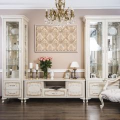 Витрина двухстворчатая Патрисия (крем корень глянец) в Губахе - gubaha.mebel24.online | фото 2