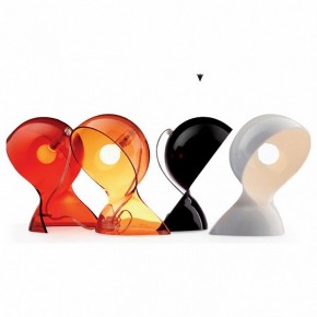 Настольная лампа декоративная Artemide  1466030A в Губахе - gubaha.mebel24.online | фото