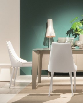 Стул CLARA 40.11 (TR505 white with sand cordonet, экокожа) в Губахе - gubaha.mebel24.online | фото 1